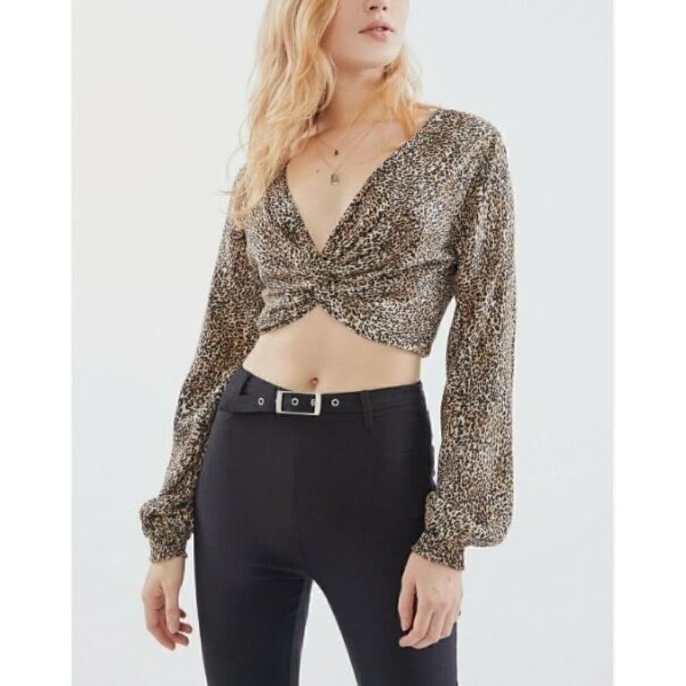 Urban Outfitters UO Top Womens Small Animal Print Cropped Twisted Front Boho